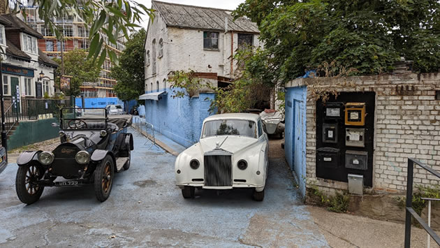 Classic cars in Rye