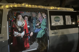 Mayor of Hounslow Visits Isleworth Advent Windows