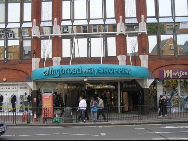 Ealing Broadway Shopping Centre Evacuated