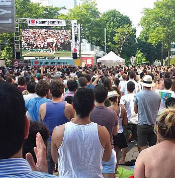 Andy Murray onscreen in Hammersmith