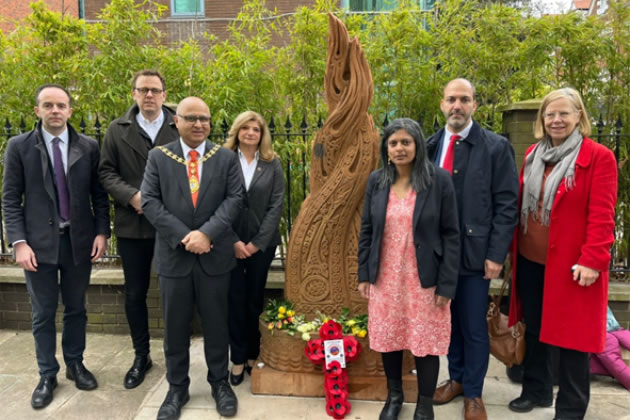Four MPs, the Mayor of Ealing and the Leader of Ealing Council at the memorial 