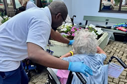 Clayponds Hospital Aiding Recovery Through Gardening