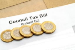 Hounslow Holding Consultation on Council Tax Support Change 