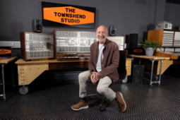 Pete Townshend Unveils Studio at the University of West London