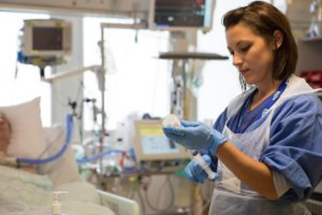 image of nurse with ventilator 